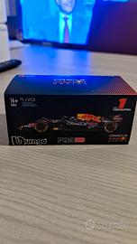 1/43 Red Bull RB18 2022 Verstappen Bburago