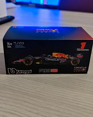 1/43 Red Bull RB18 2022 Verstappen Bburago