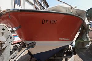 Barca Solcio Tempest