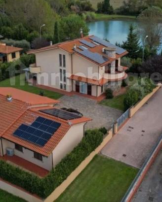 Villa a cascina (pi)