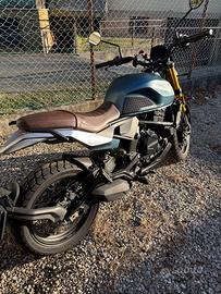 Moto Morini Sei e Mezzo SCR