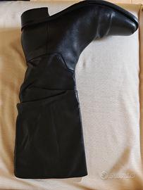 Stivali donna in vera pelle nera 