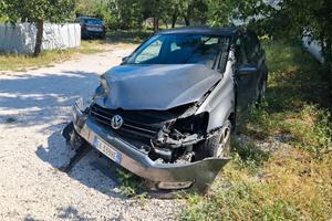 Volkswagen Polo 1.6 TDI 90CV DSG incidentata