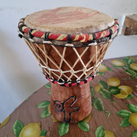 Tamburo "Djembe" etnico africano