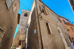 Terratetto a Alviano