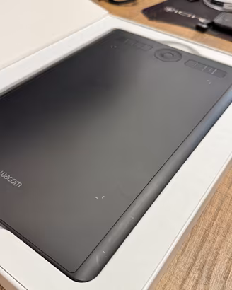 Tavoletta Grafica Wacom Intuos Pro (M) PTH-660