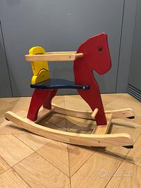 Cavallino dondolo in legno