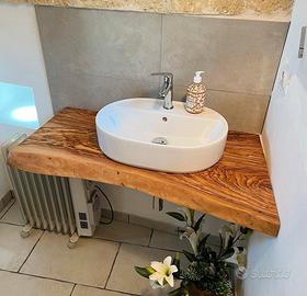 Mensole in legno di Ulivo