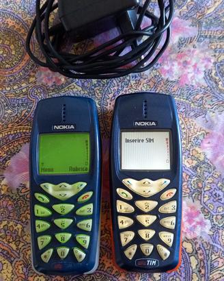 due telefoni Nokia