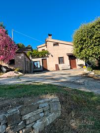 Villa  con terreno