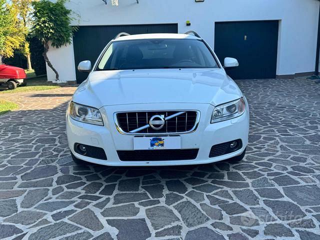 Volvo V70 (2007-2016)