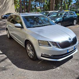 Skoda octavia metano station wagon