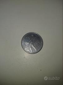 Una moneta da 10 lire