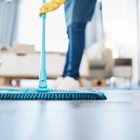 Addetto alle pulizie presso Ufficio