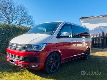 Volkswagen Multivan T6 Highline 2.0 TDI 204 CV DSG