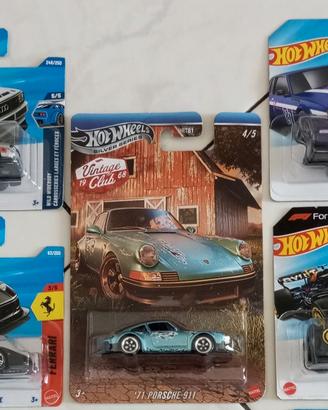 HOT WHEELS  LOTTO MISTO FERRARI TH PORSCHE NUOVE