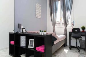 Stanza in appartamento di 69 m² a Milano