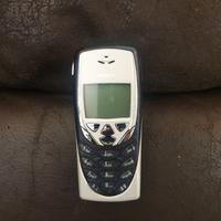 NOKIA 8310