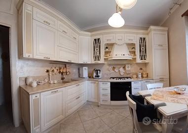Cucina Lube Pantheon