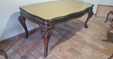  Tavolo con 4 sedie chippendale