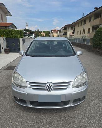 Volkswagen Golf 5a serie 2007