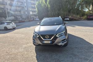 NISSAN QASHQAI 18000Km