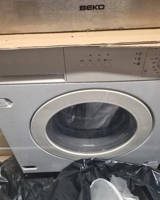 Lavatrice da incasso 6 kg usata pochissimo