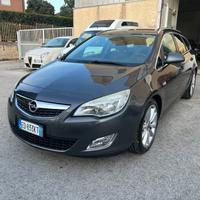 Opel Astra 1.7 CDTI 110CV Sports Tourer Cosmo