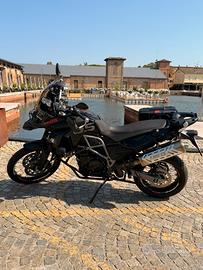 GS800