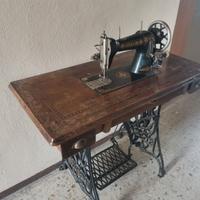 Macchina cucire primo '900 - tavolino intarsiato