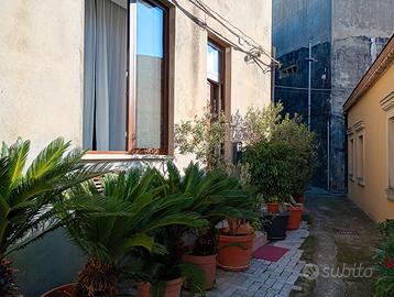 Casa semi-indipendente Rometta Superiore