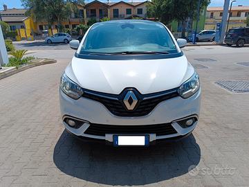 RENAULT Scénic1.5 dCi 110cv FULL OPTIONAL - 2018