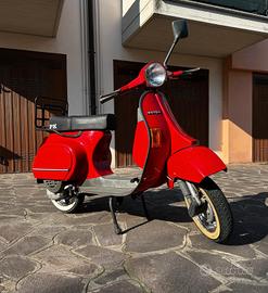 vespa 50 Rush 