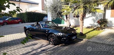 Abarth 124 spider