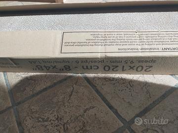 piastrelle effetto legno 