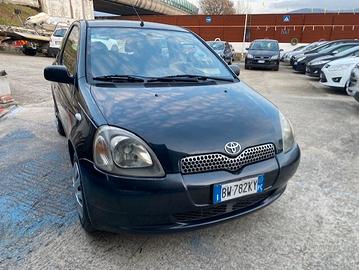Toyota Yaris 1.0i 16V cat 3 porte
