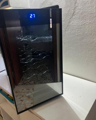Cantinetta gecotech 8 bottiglie arriva a 8 gradi