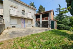 CASA DI CORTE A MOMBARUZZO