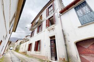 Casa indipendente di 128 m² con 3 locali a Contigl