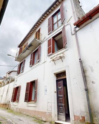 Casa indipendente di 128 m² con 3 locali a Contigl