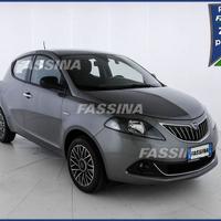 Lancia Ypsilon 1.0 FireFly 70cv Hybrid Platino
