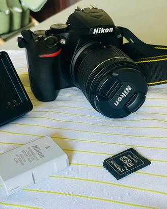 Nikon D3500 + Obiettivo + SD 32 GB + Custodia