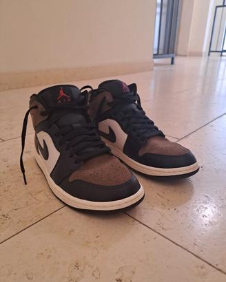 Air Jordan 1 Mid (Palomino / Mocha)