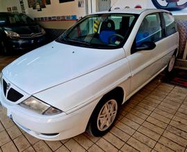 Lancia Y 1.2i cat Elefantino Blu