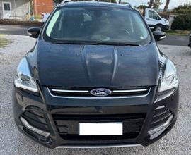 Ford Kuga 2.0 TDCI 150 CV S&S 4WD Powershift Titan
