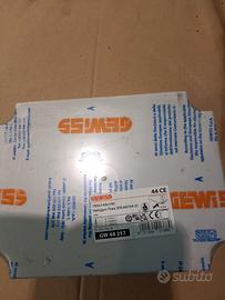 due cassette di derivazione gewiss 190x140x140