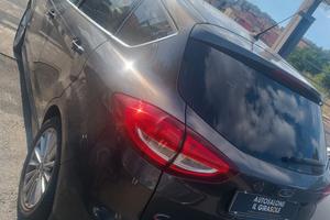 Ford C-Max Tipo 1.5 Hybrid DCT 5 porte Cross