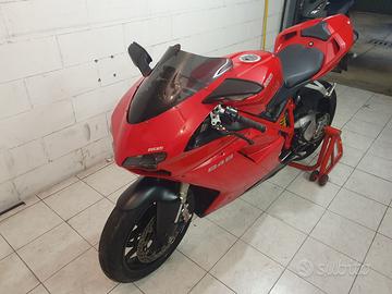 Ducati 848