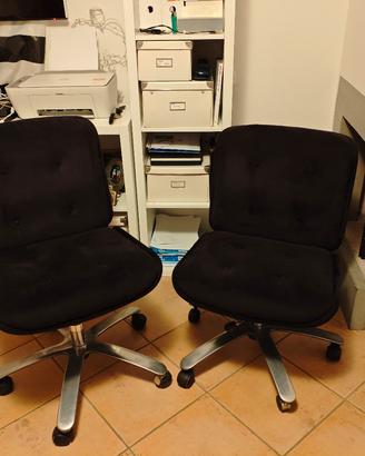 Poltrone da ufficio vintage.