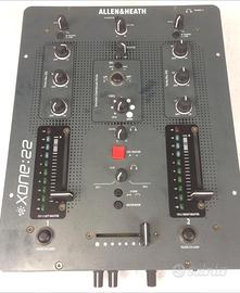 mixer Allen & Heath Xone 22